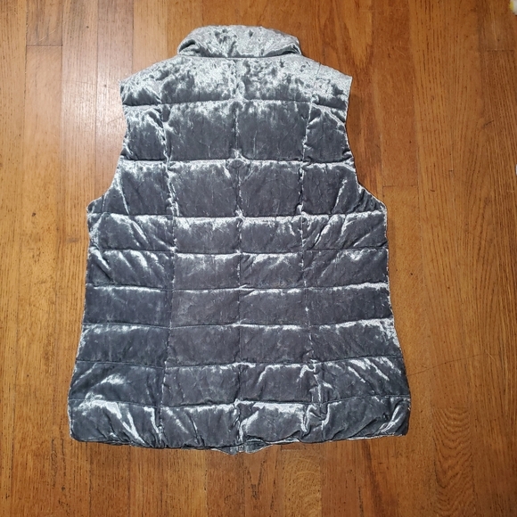 Calvin Klein Silver Velvet Puffer Vest - Picture 3 of 11